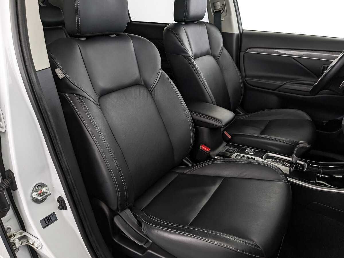 Mitsubishi Outlander с пробегом — 2021 год. Фото: #20