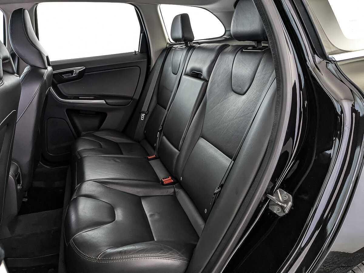 Volvo XC60 с пробегом — 2017 год. Фото: #11