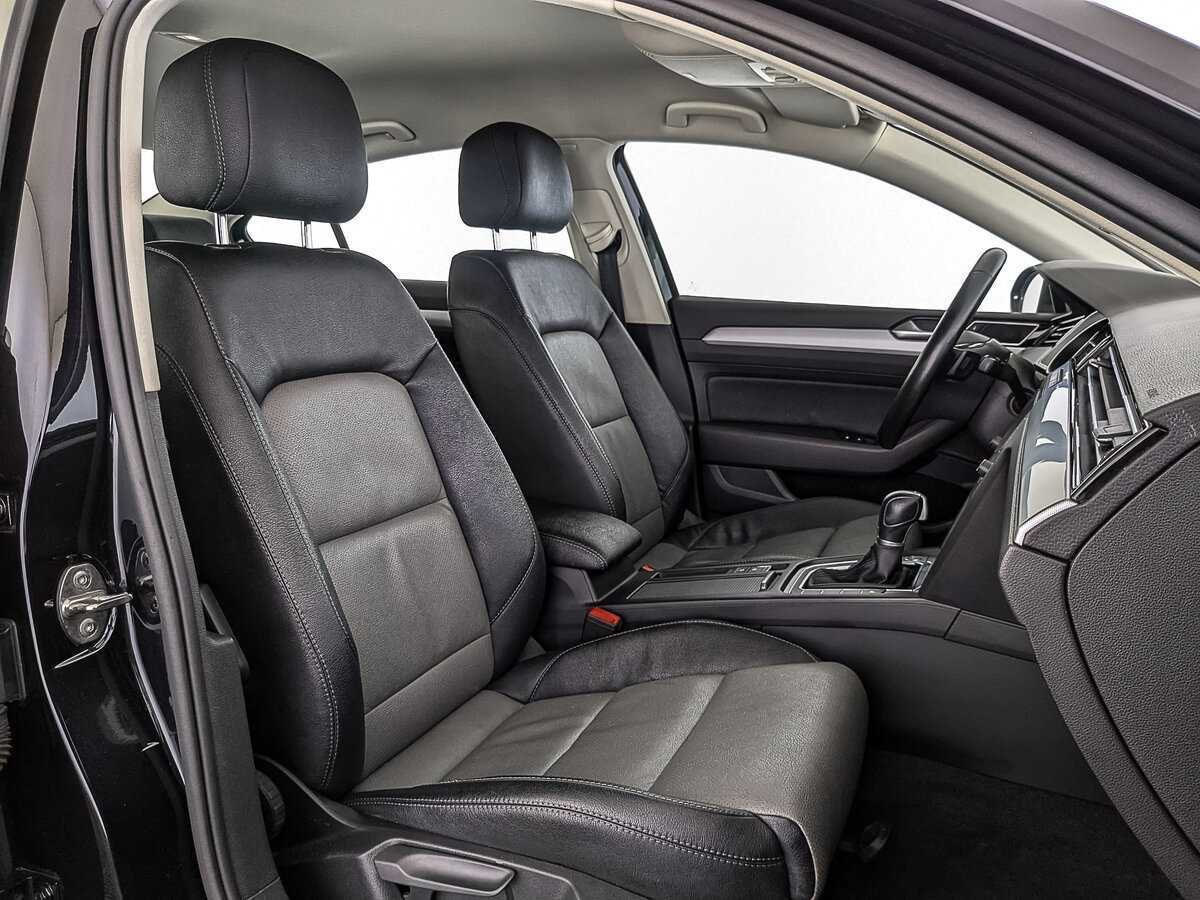 Volkswagen Passat с пробегом — 2016 год. Фото: #22