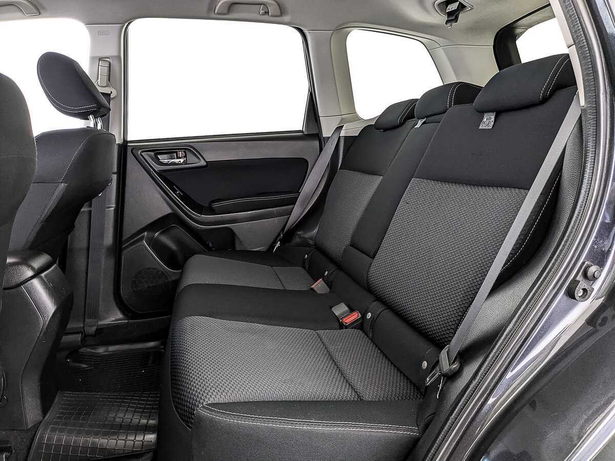 Subaru Forester с пробегом — 2013 год. Фото: #11