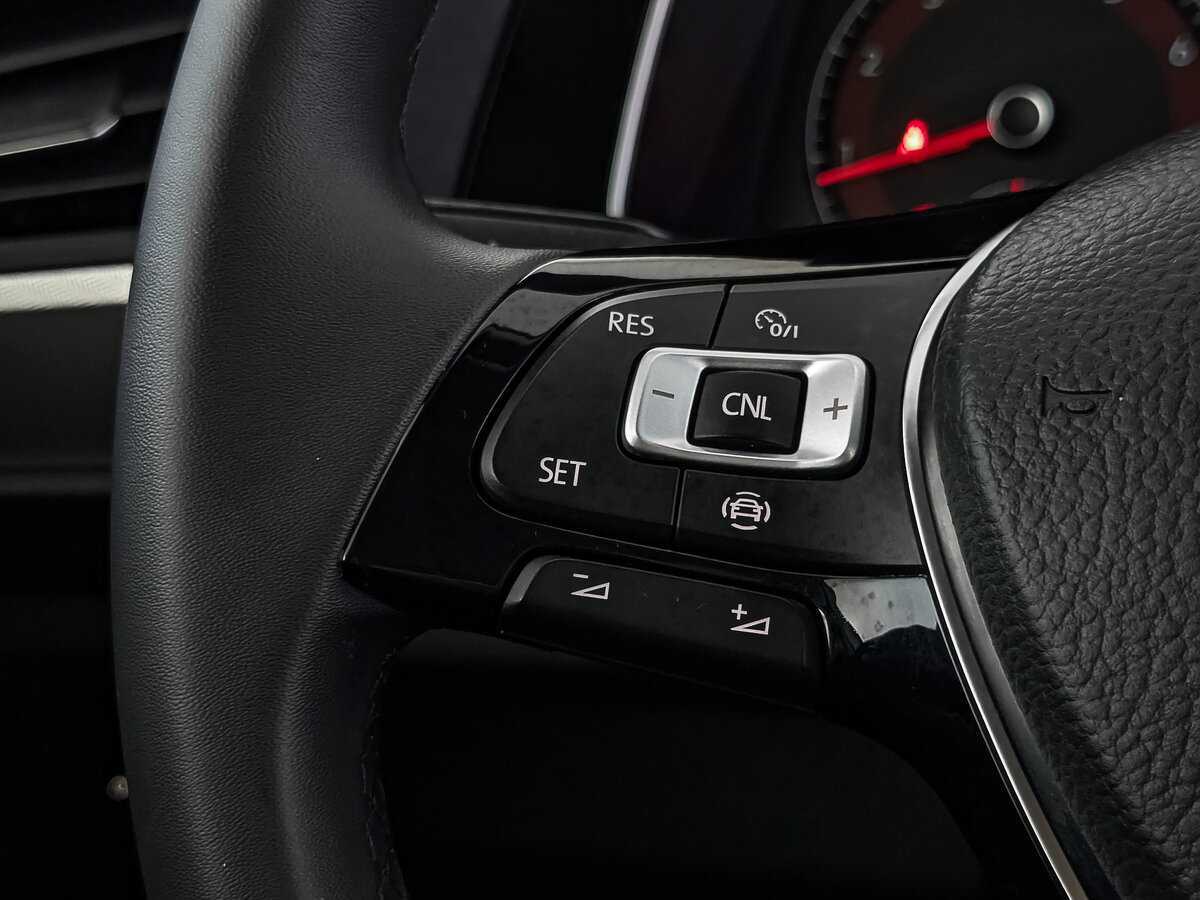 Volkswagen Jetta с пробегом — 2020 год. Фото: #23