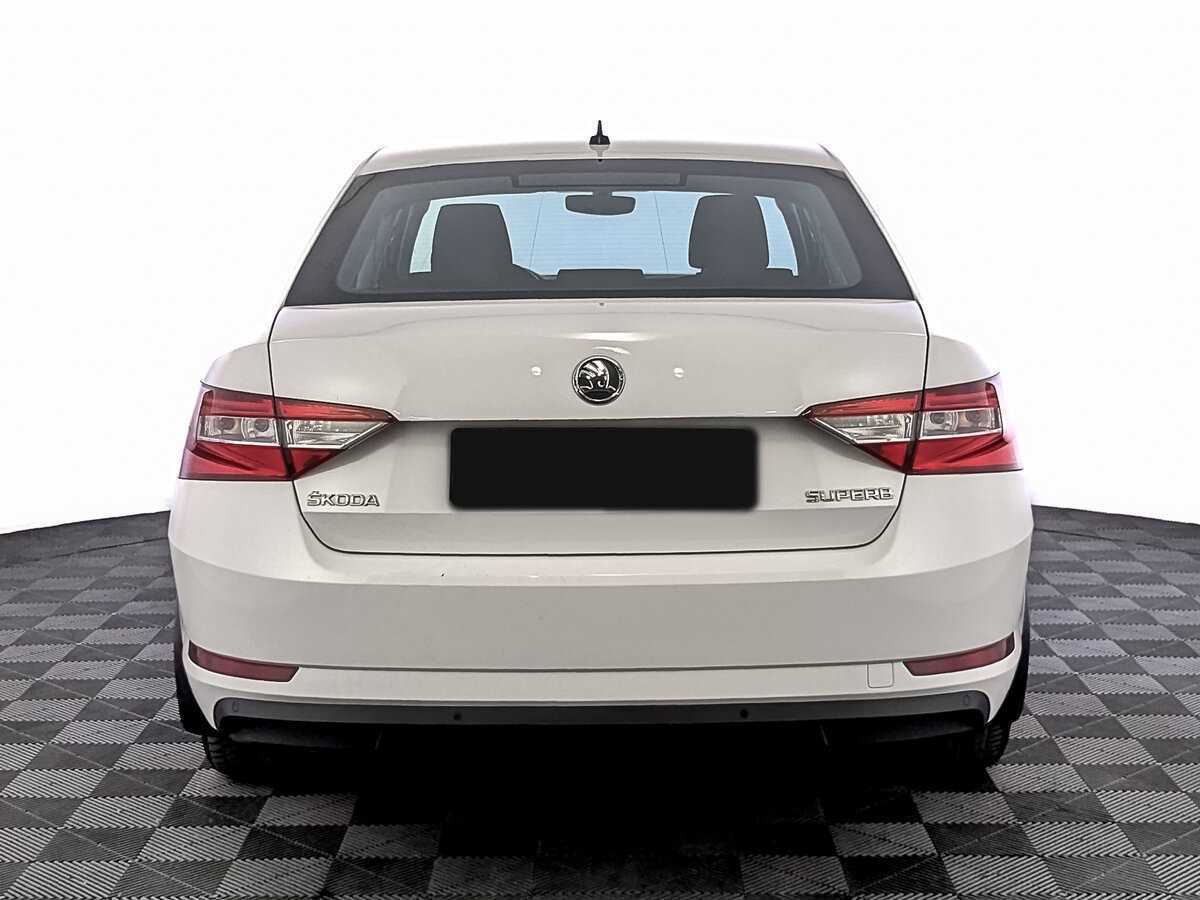 Skoda Superb с пробегом — 2017 год. Фото: #5