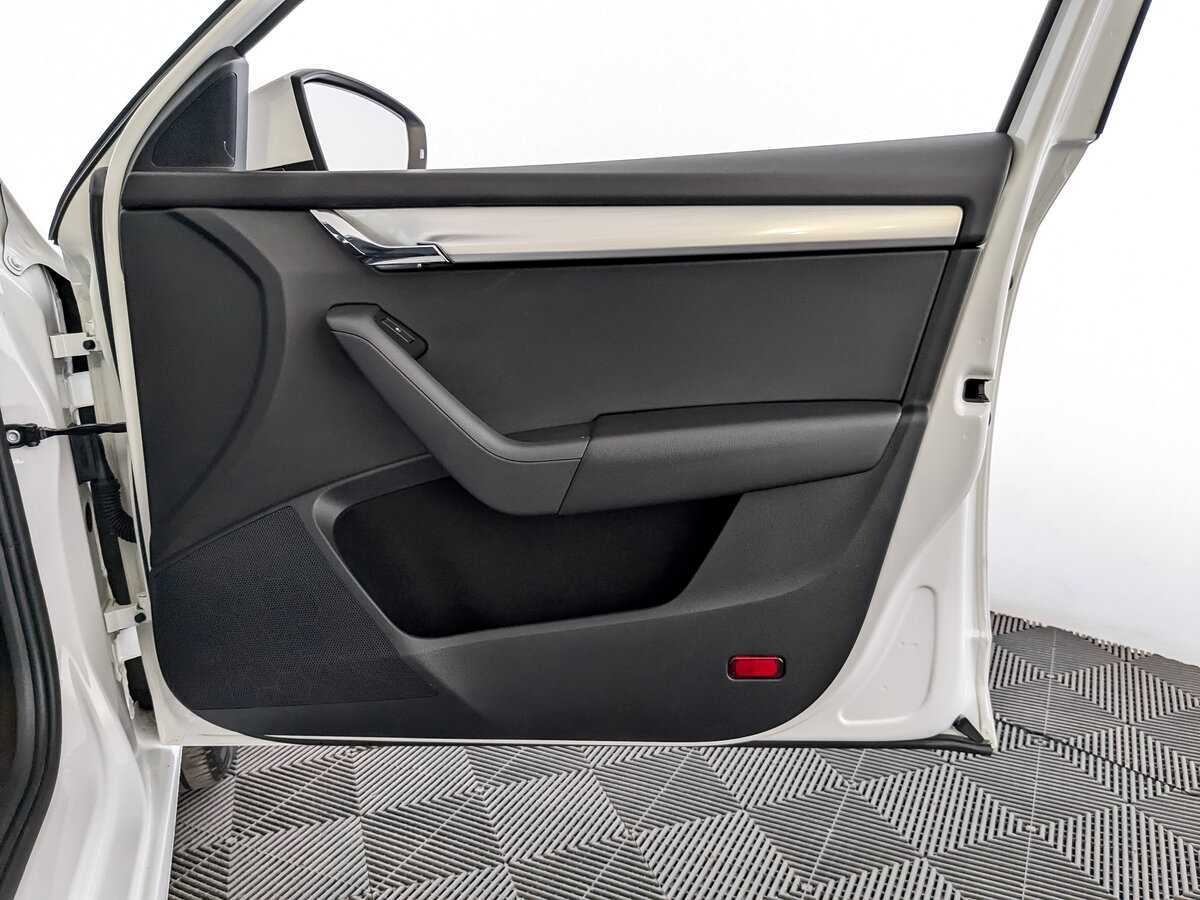 Skoda Octavia с пробегом — 2018 год. Фото: #23