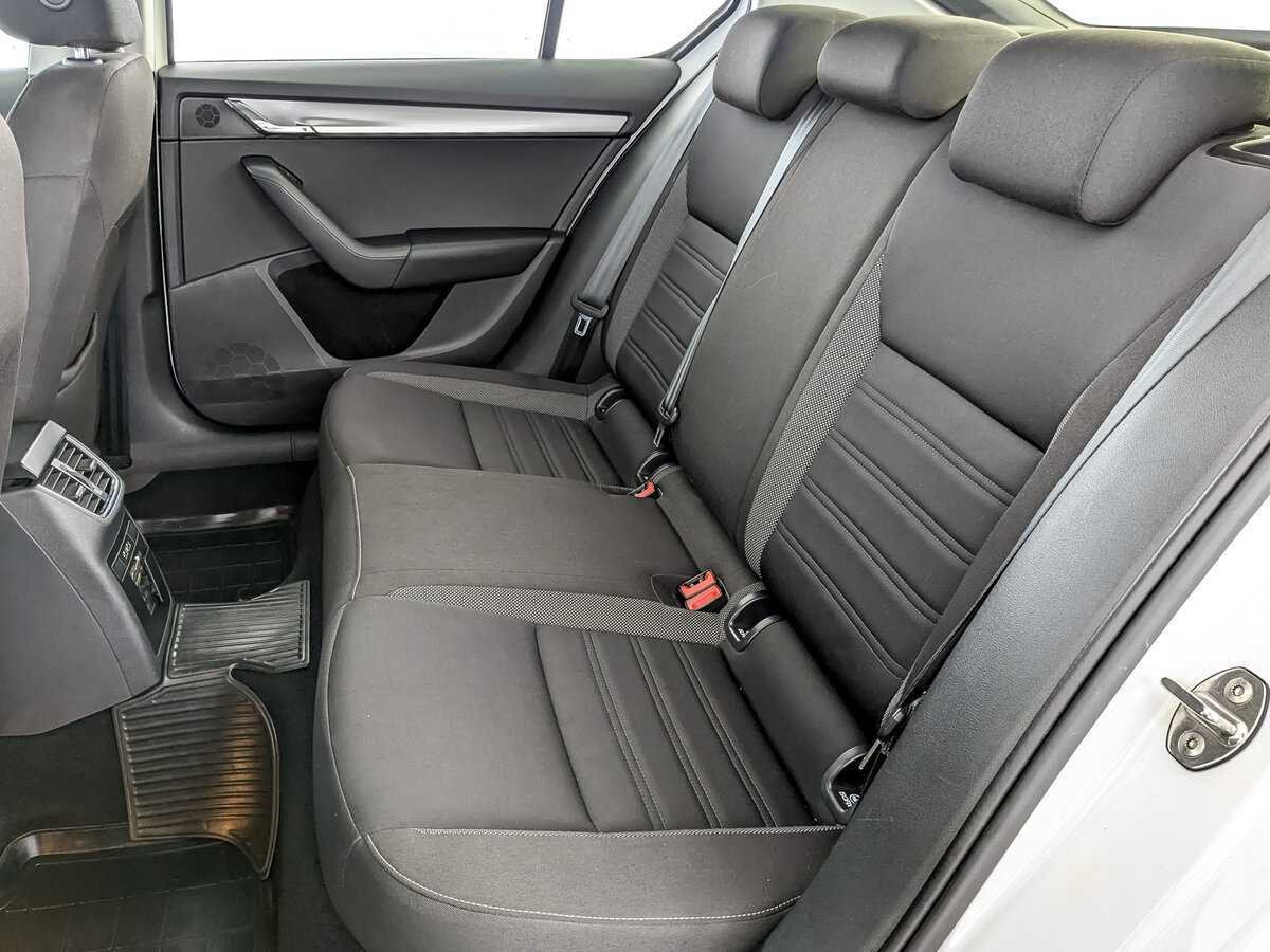 Skoda Octavia с пробегом — 2019 год. Фото: #11