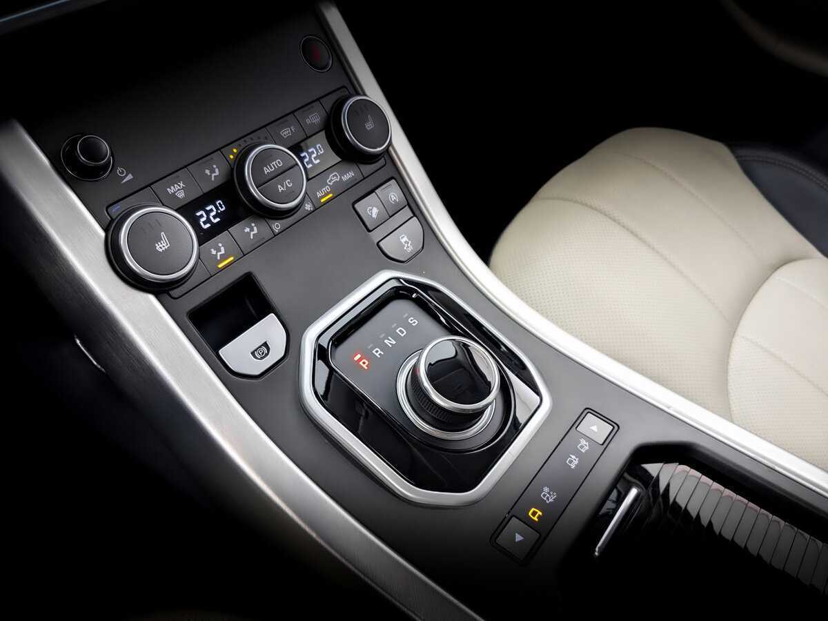 Land Rover Range Rover Evoque с пробегом — 2017 год. Фото: #26