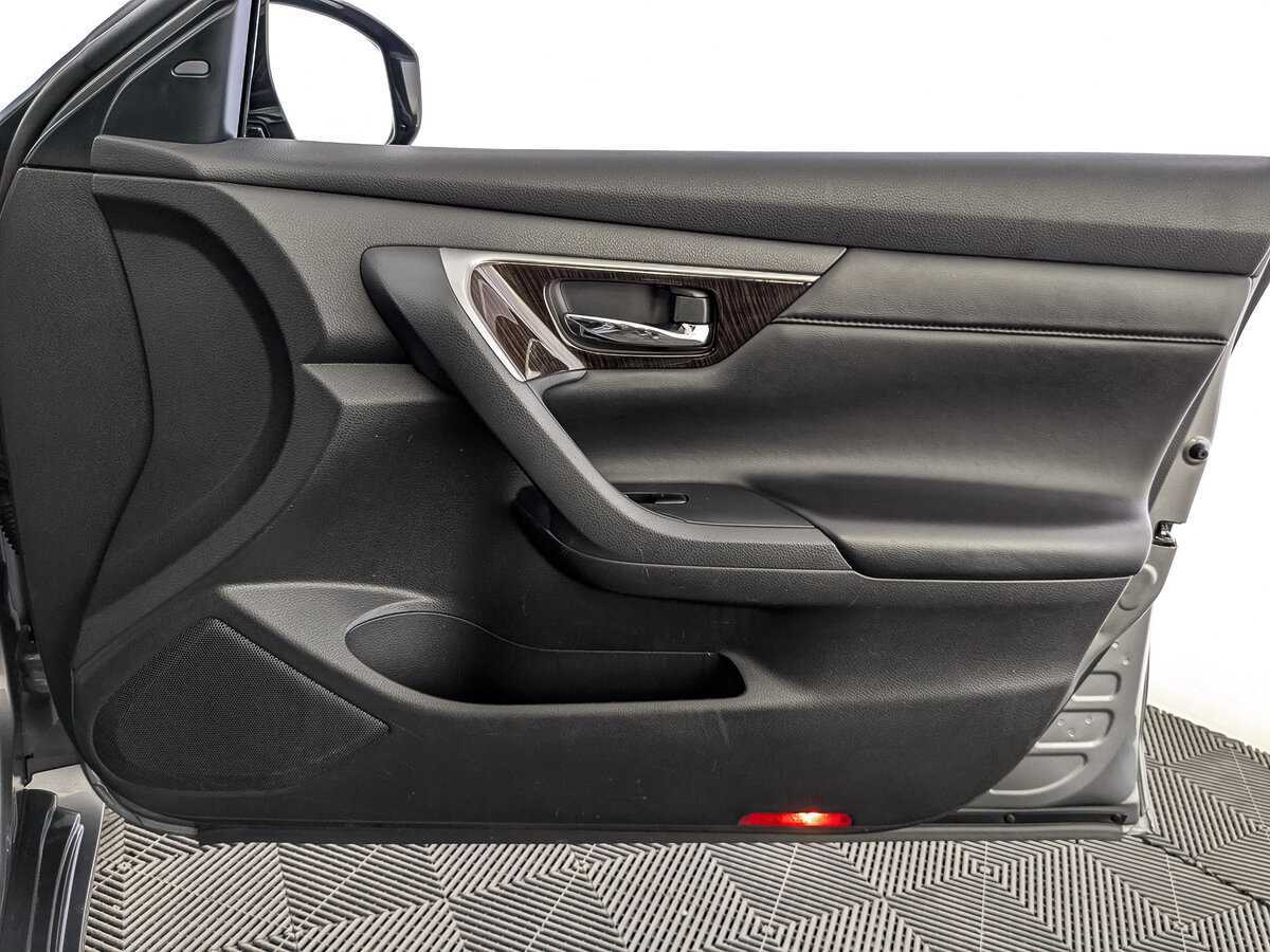 Nissan Teana с пробегом — 2014 год. Фото: #22