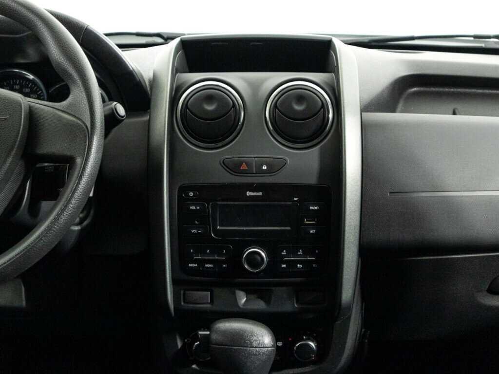 Renault Duster с пробегом — 2017 год. Фото: #13