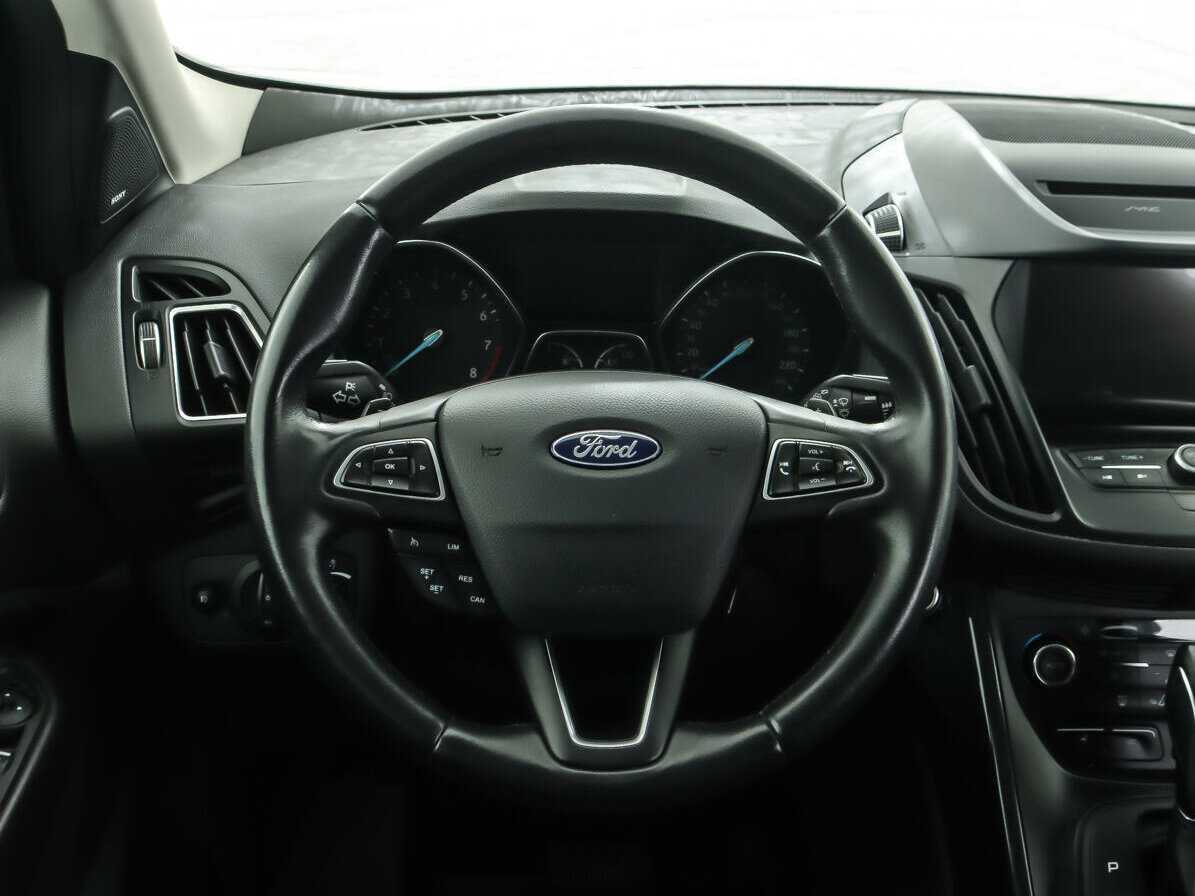 Ford Kuga с пробегом — 2017 год. Фото: #8