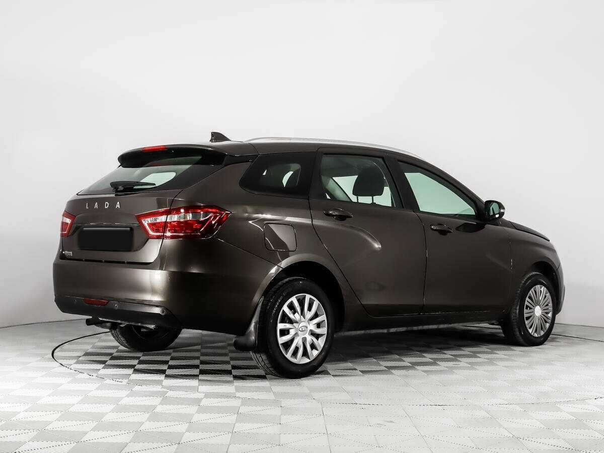 Lada (ВАЗ) Vesta с пробегом — 2019 год. Фото: #4