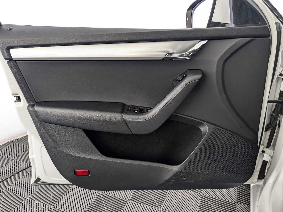 Skoda Octavia с пробегом — 2019 год. Фото: #18