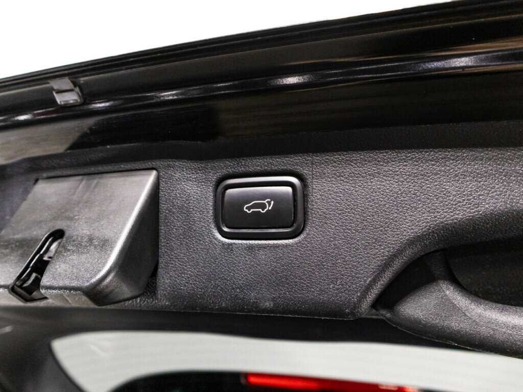 Kia Sorento с пробегом — 2015 год. Фото: #14