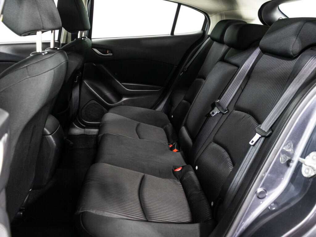 Mazda 3 с пробегом — 2014 год. Фото: #8