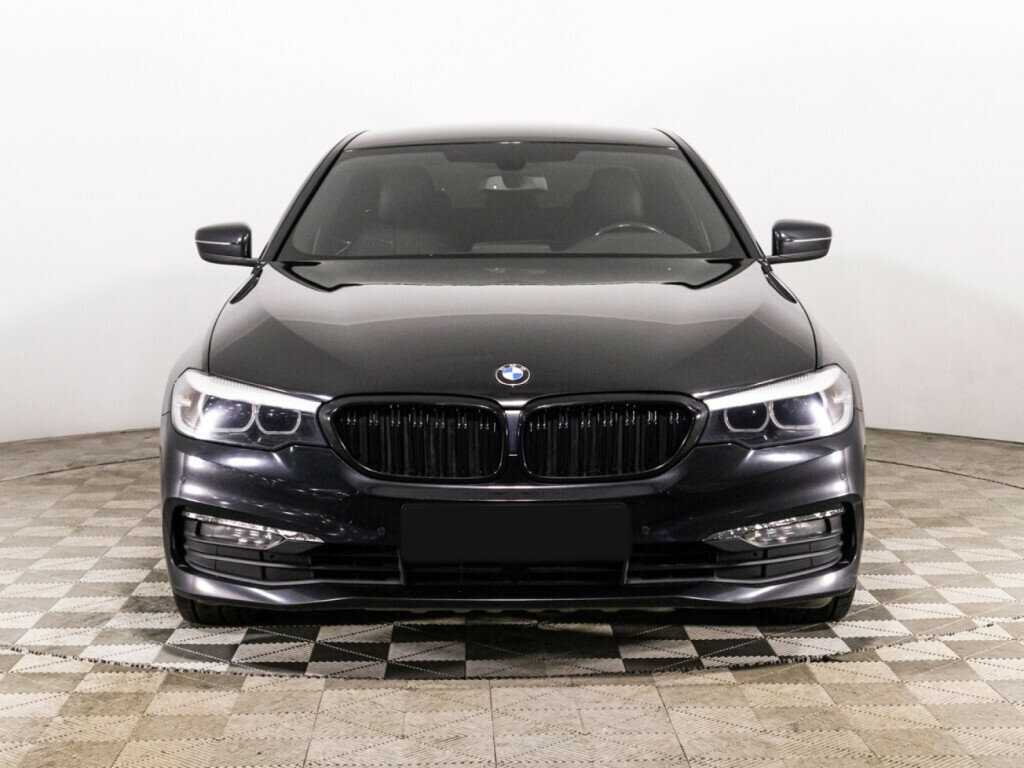 BMW 5 серии с пробегом — 2018 год. Фото: #1
