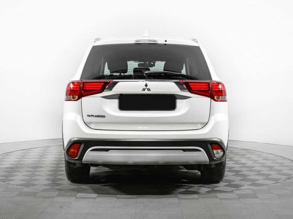 Mitsubishi Outlander с пробегом — 2020 год. Фото: #5