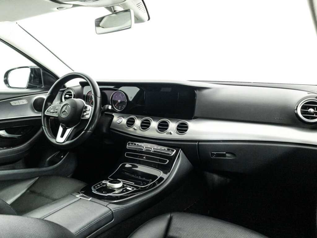 Mercedes-Benz E-Класс с пробегом — 2019 год. Фото: #8