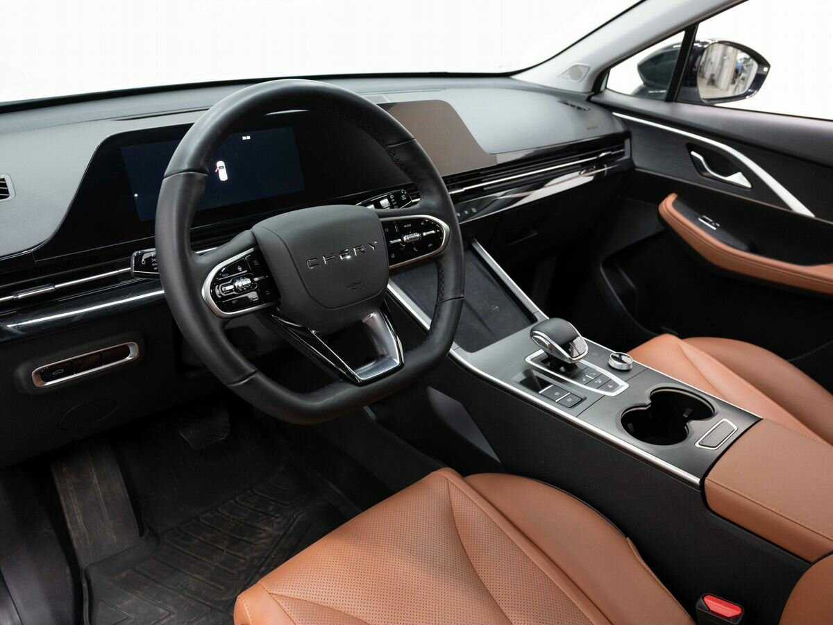 OMODA C5 с пробегом — 2022 год. Фото: #6