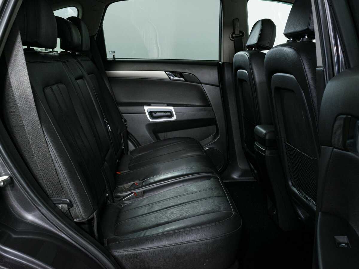 Opel Antara с пробегом — 2014 год. Фото: #9