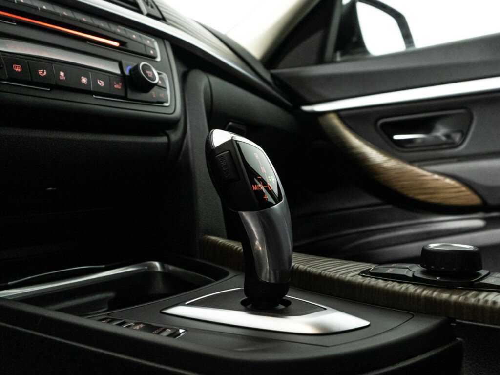 BMW 3 серии с пробегом — 2013 год. Фото: #19