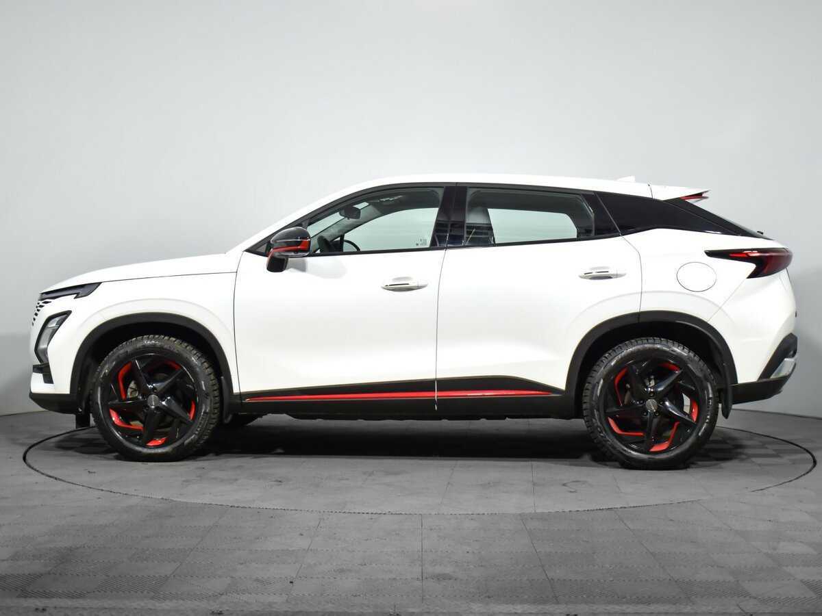 OMODA C5 с пробегом — 2023 год. Фото: #7