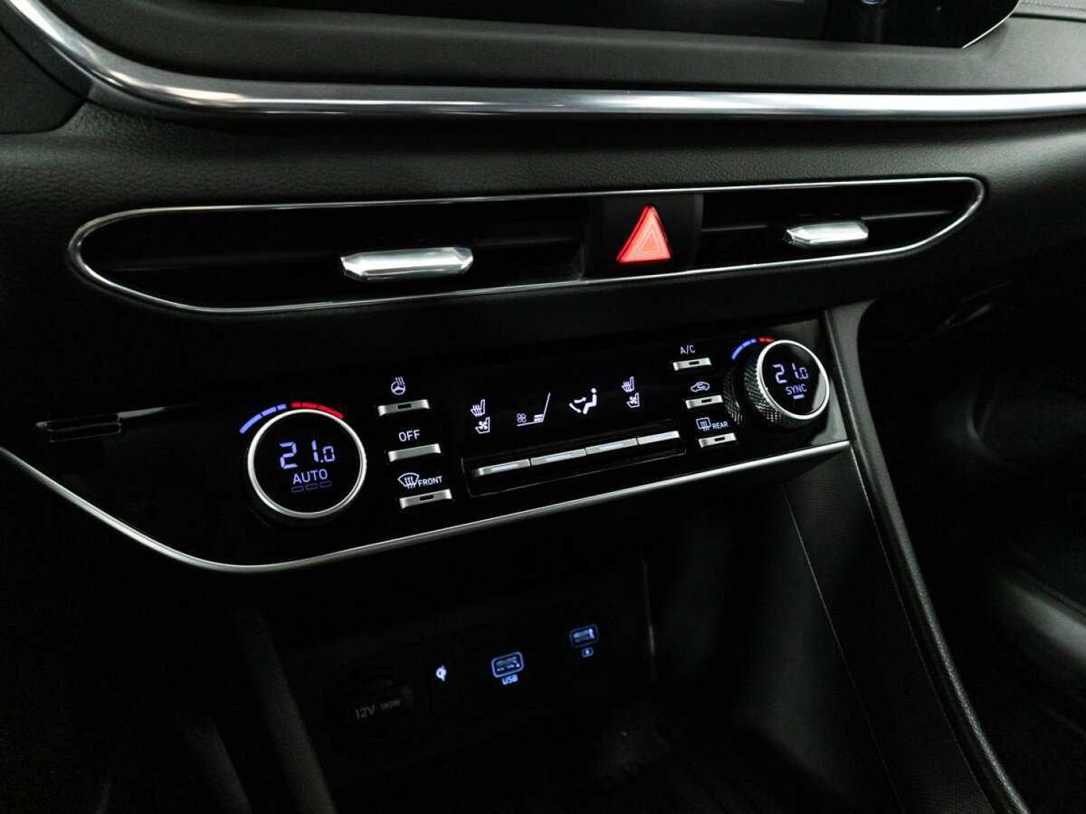 Hyundai Sonata с пробегом — 2022 год. Фото: #18