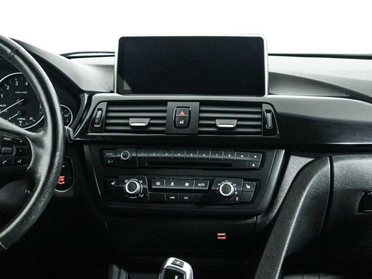 BMW 3 серии с пробегом — 2013 год. Фото: #13