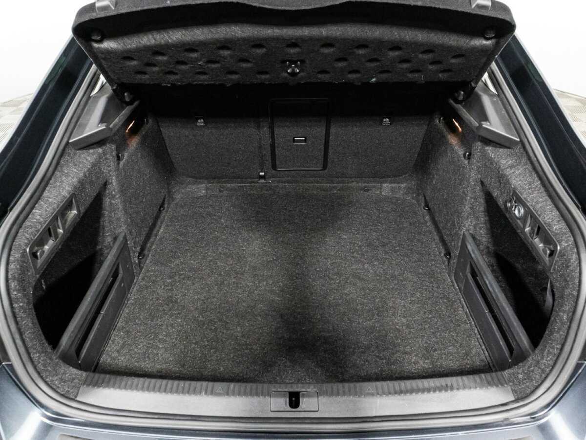 Skoda Superb с пробегом — 2019 год. Фото: #21