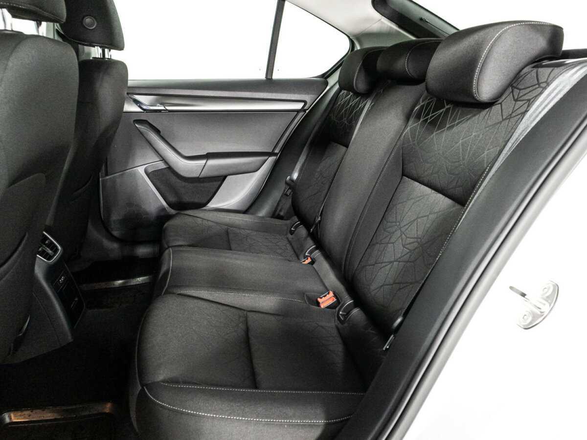 Skoda Octavia с пробегом — 2019 год. Фото: #9