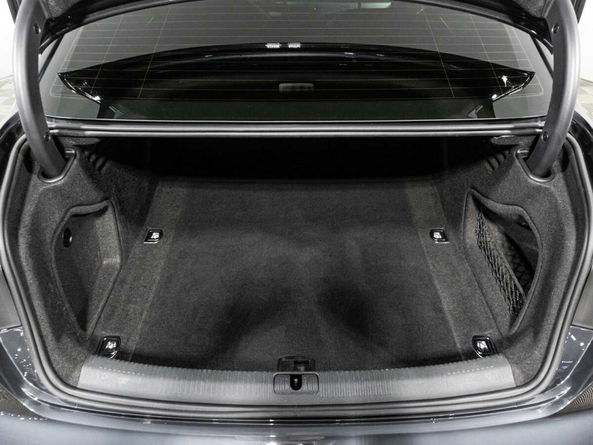 Audi A4 с пробегом — 2017 год. Фото: #14