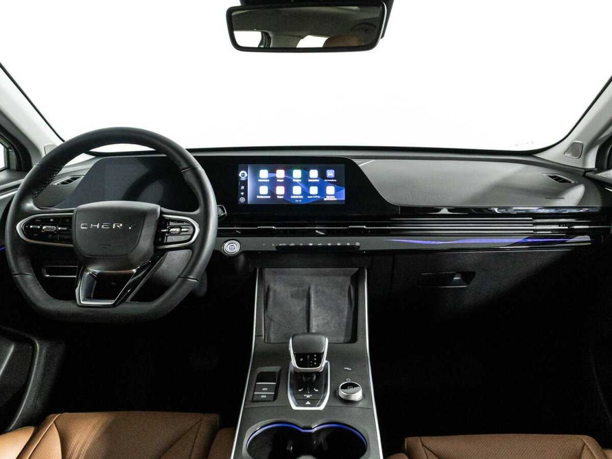 OMODA C5 с пробегом — 2023 год. Фото: #12