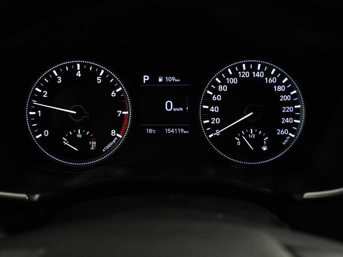 Hyundai Santa Fe с пробегом — 2018 год. Фото: #17