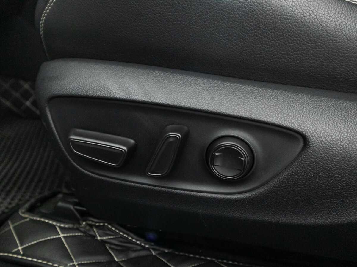 Toyota RAV4 с пробегом — 2021 год. Фото: #22