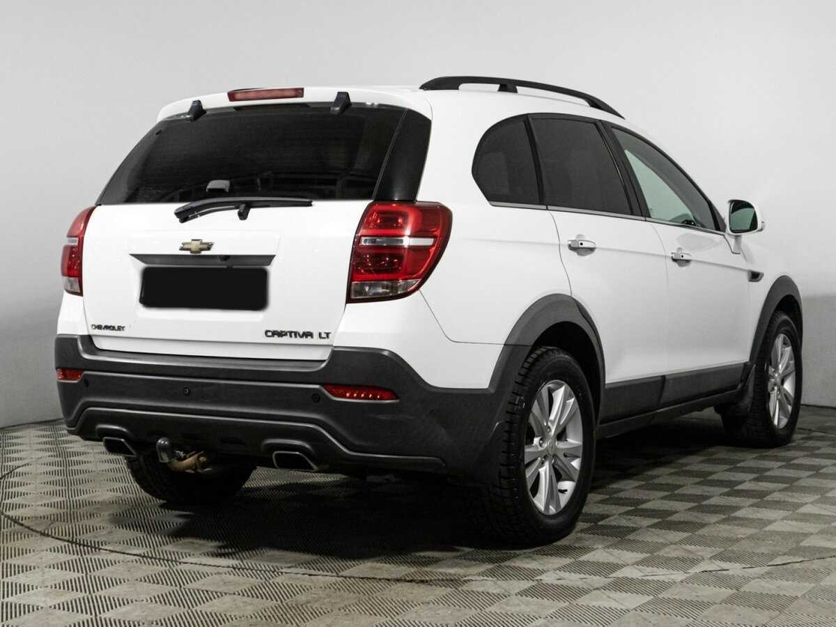 Chevrolet Captiva с пробегом — 2014 год. Фото: #3