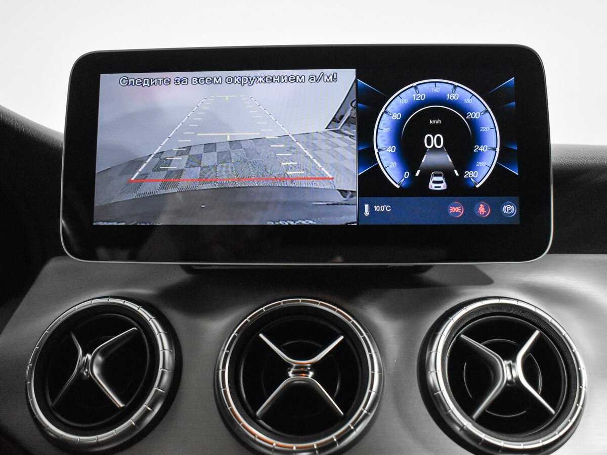 Mercedes-Benz CLA с пробегом — 2013 год. Фото: #17