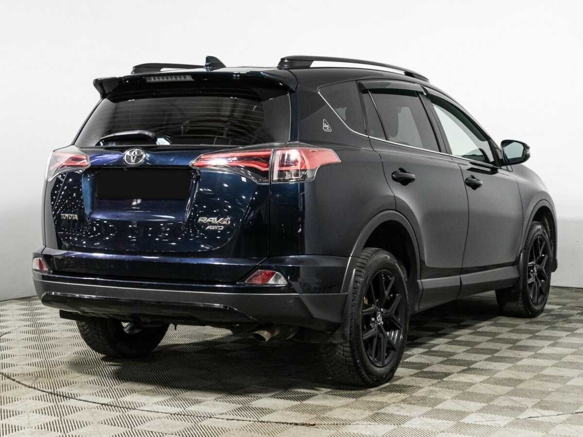 Toyota RAV4 с пробегом — 2019 год. Фото: #4