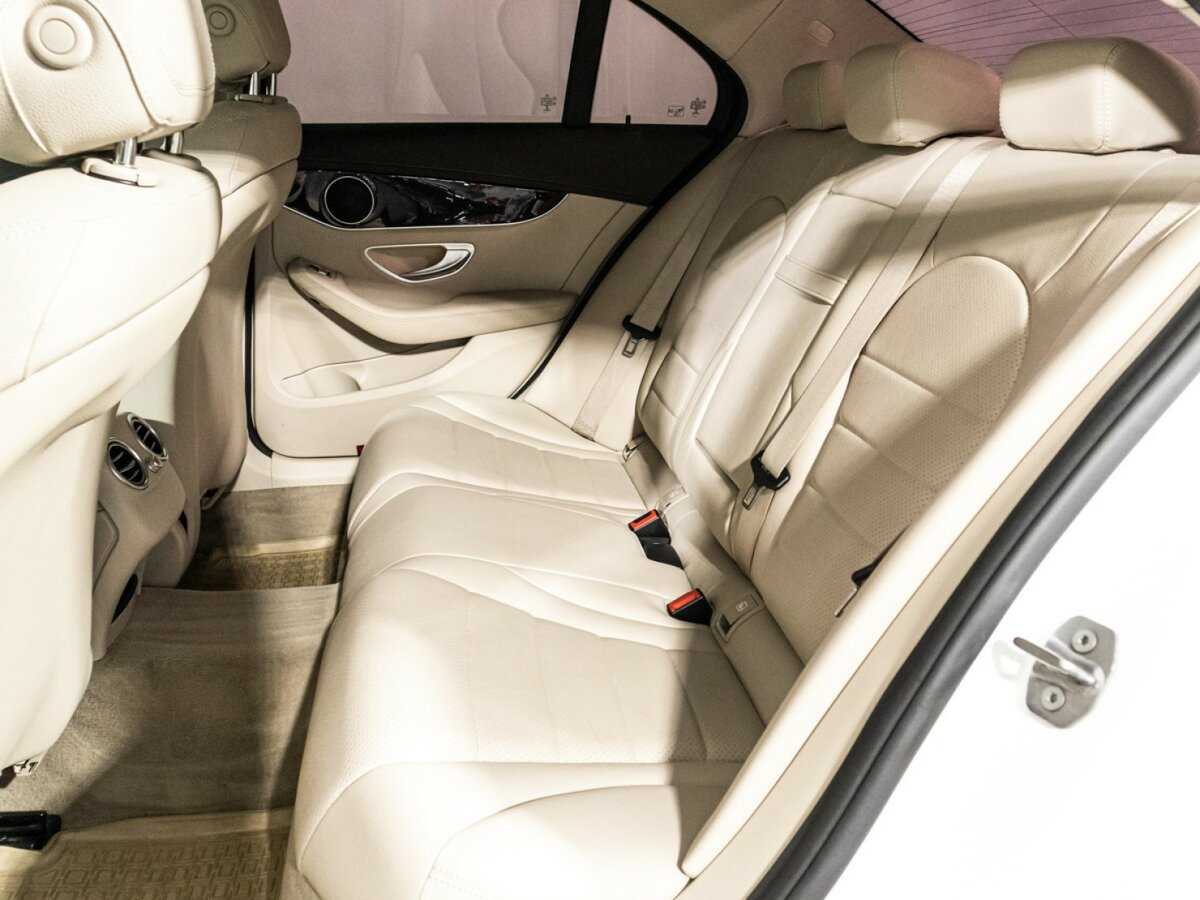 Mercedes-Benz C-Класс с пробегом — 2017 год. Фото: #9