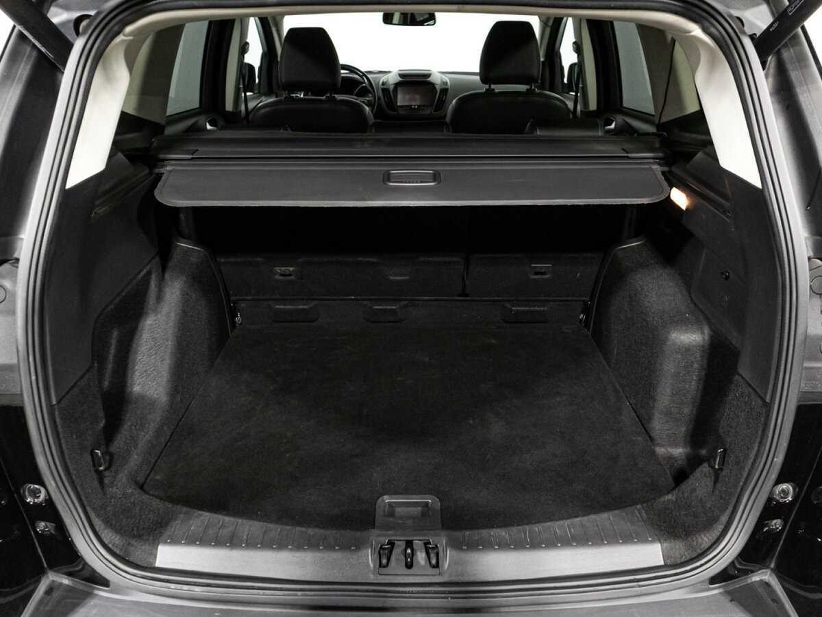 Ford Kuga с пробегом — 2017 год. Фото: #14