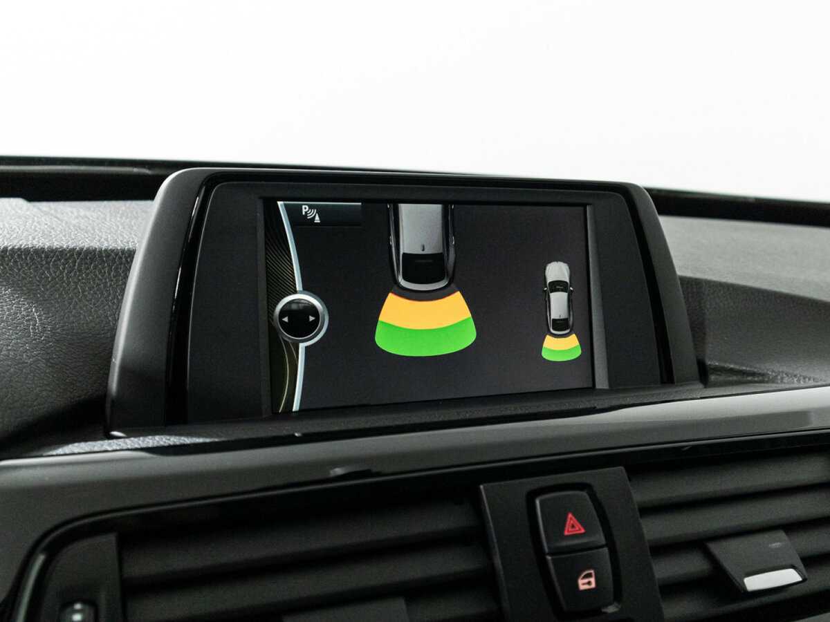 BMW 3 серии с пробегом — 2014 год. Фото: #15