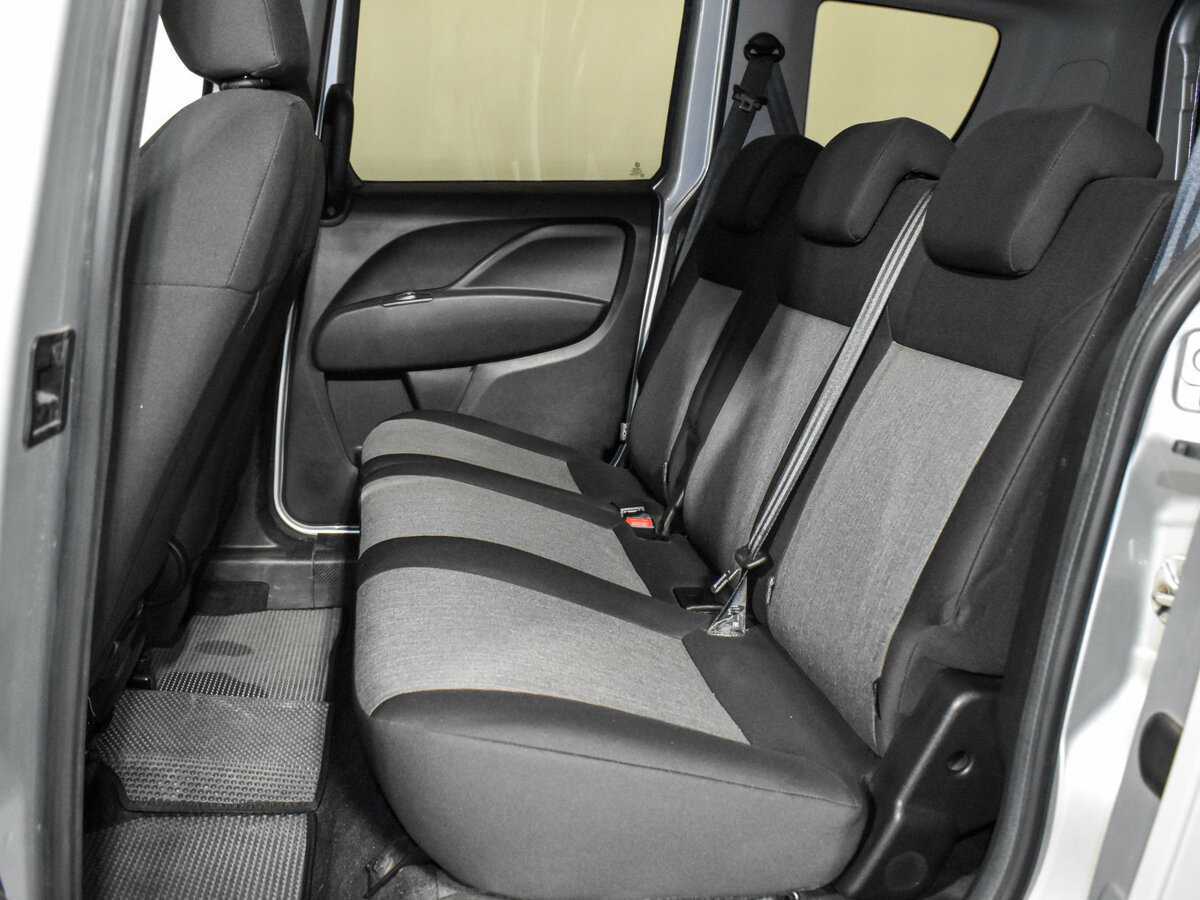 Fiat Doblo с пробегом — 2019 год. Фото: #9