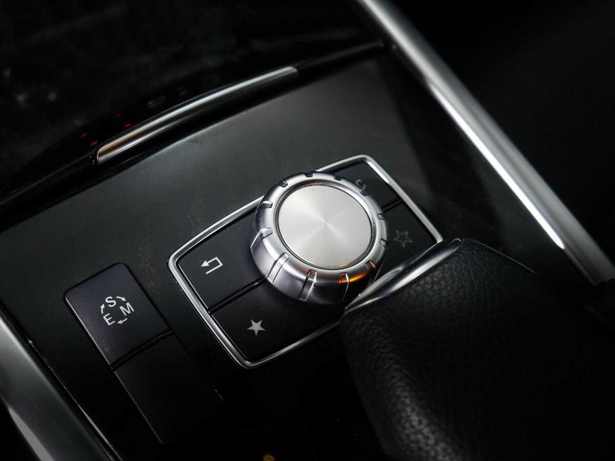 Mercedes-Benz E-Класс с пробегом — 2015 год. Фото: #17