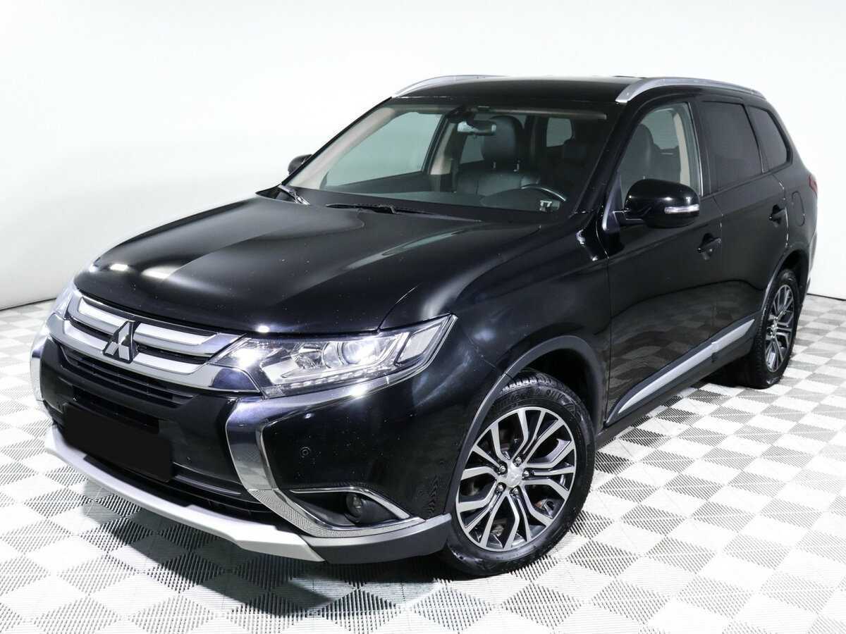 Mitsubishi Outlander с пробегом — 2018 год. Фото: #12
