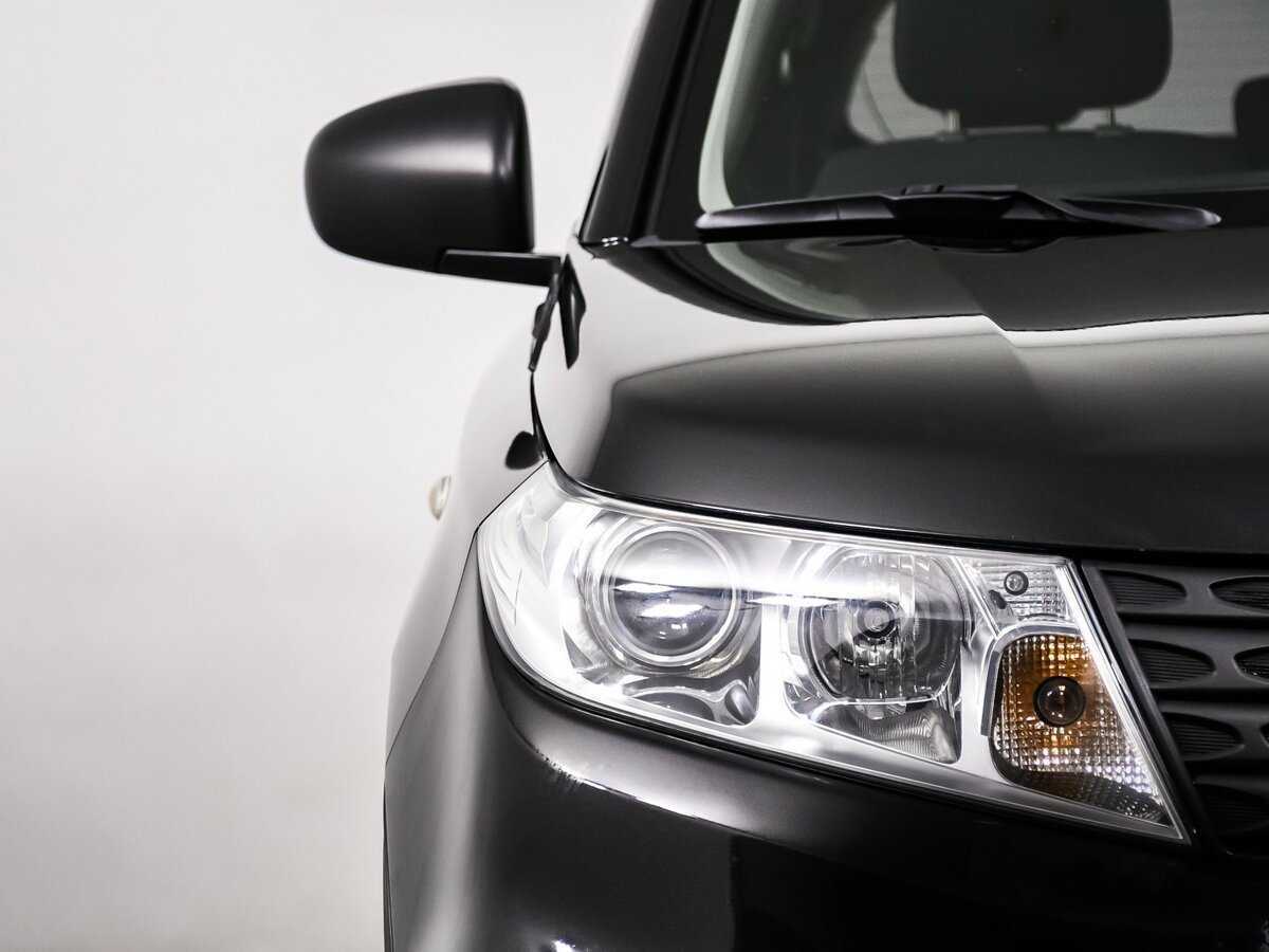 Suzuki Vitara с пробегом — 2016 год. Фото: #13