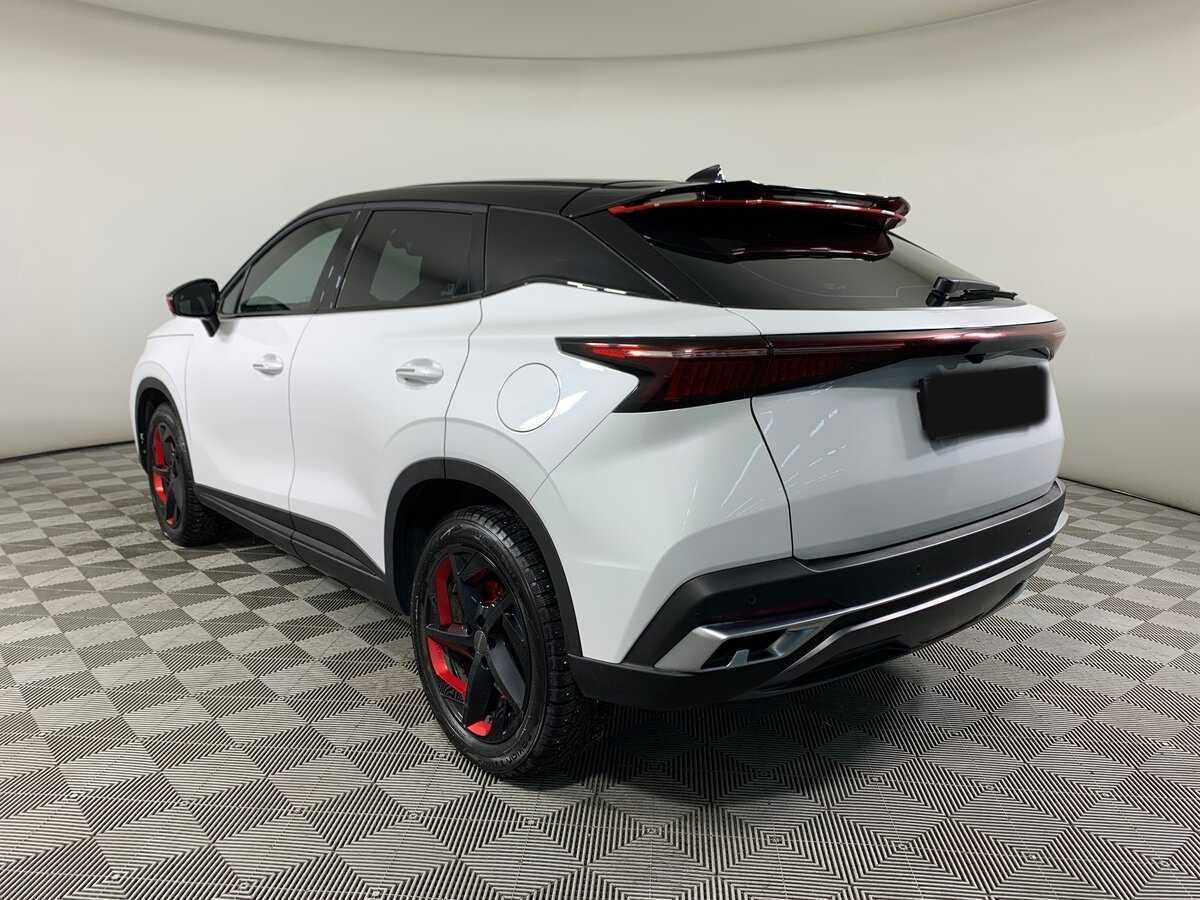 OMODA C5 с пробегом — 2023 год. Фото: #6