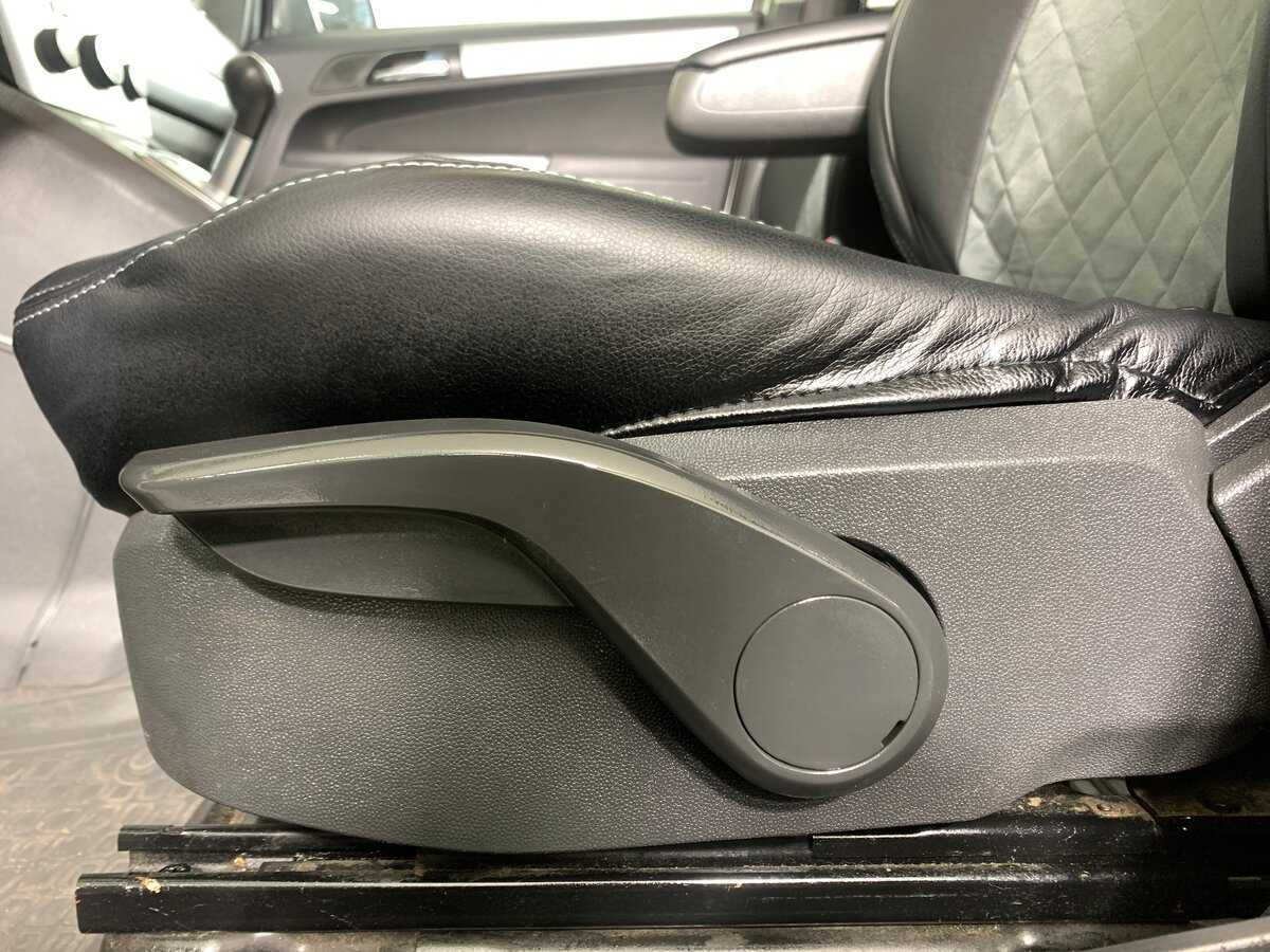 Opel Zafira с пробегом — 2012 год. Фото: #15