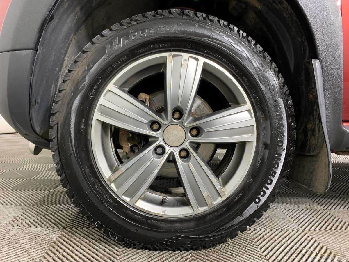 Renault Duster с пробегом — 2012 год. Фото: #8