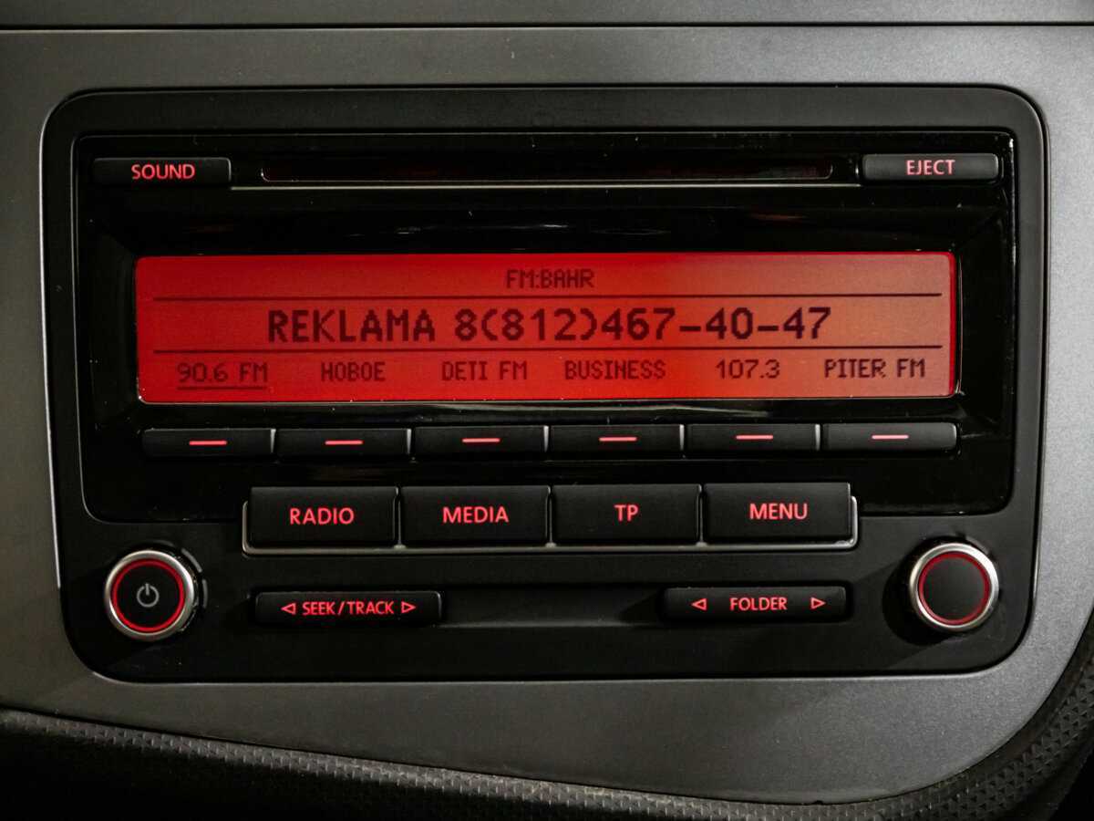 SEAT Leon с пробегом — 2012 год. Фото: #14