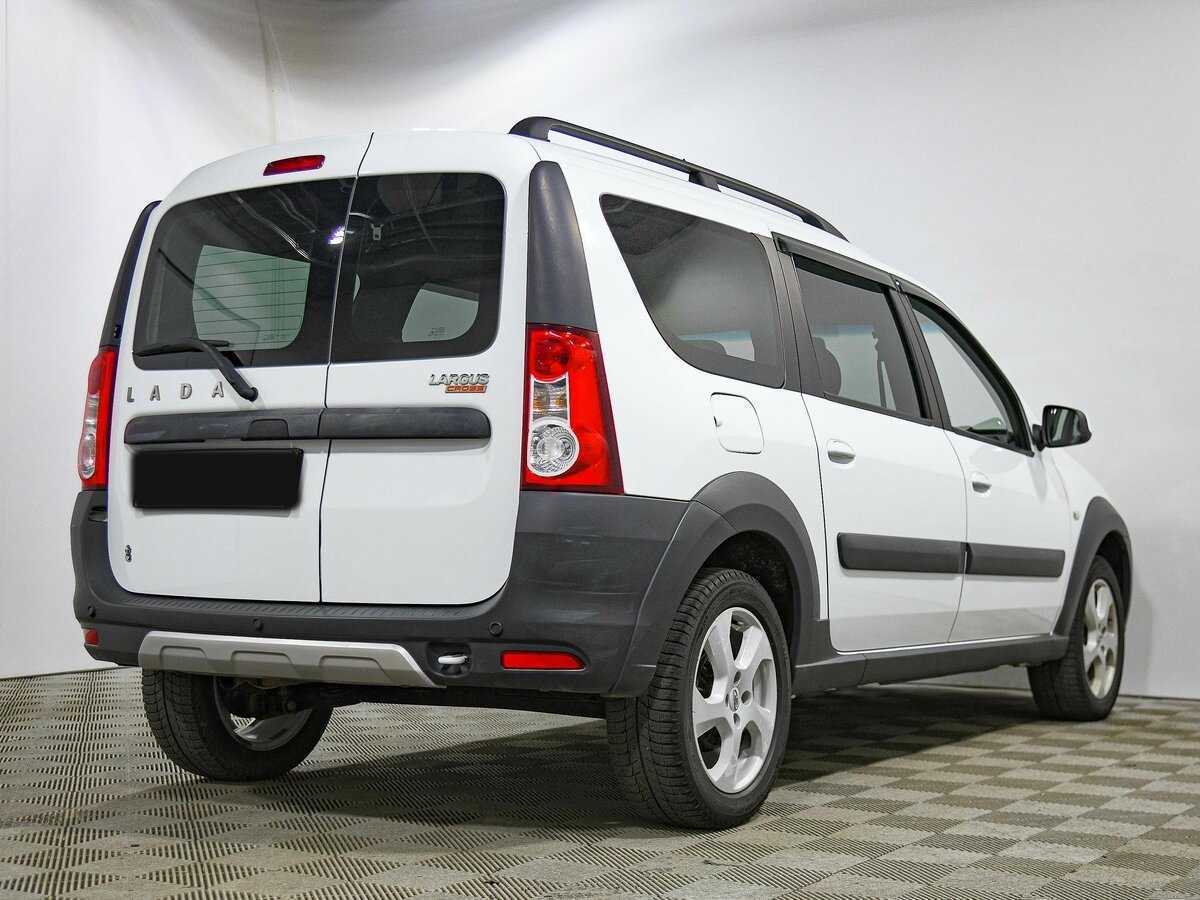 Lada (ВАЗ) Largus с пробегом — 2021 год. Фото: #3