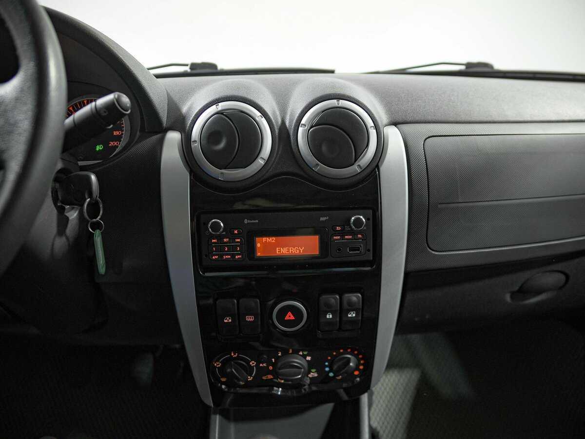 Lada (ВАЗ) Largus с пробегом — 2021 год. Фото: #8