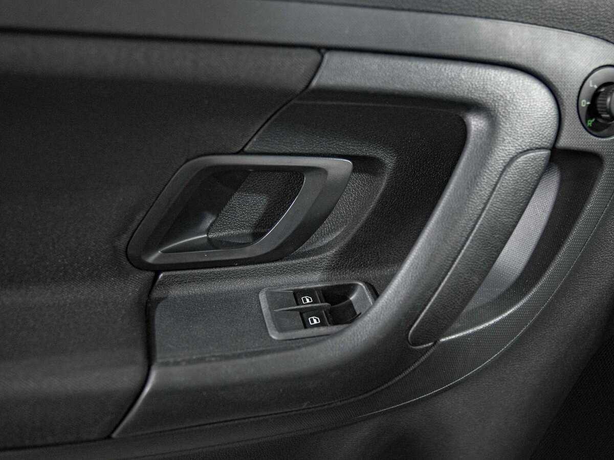 Skoda Fabia с пробегом — 2013 год. Фото: #10