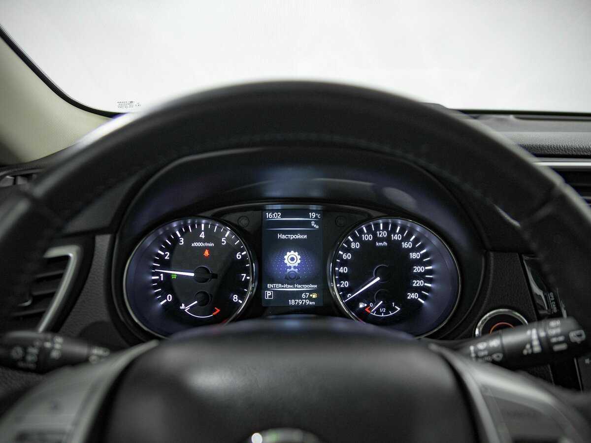 Nissan X-Trail с пробегом — 2016 год. Фото: #6