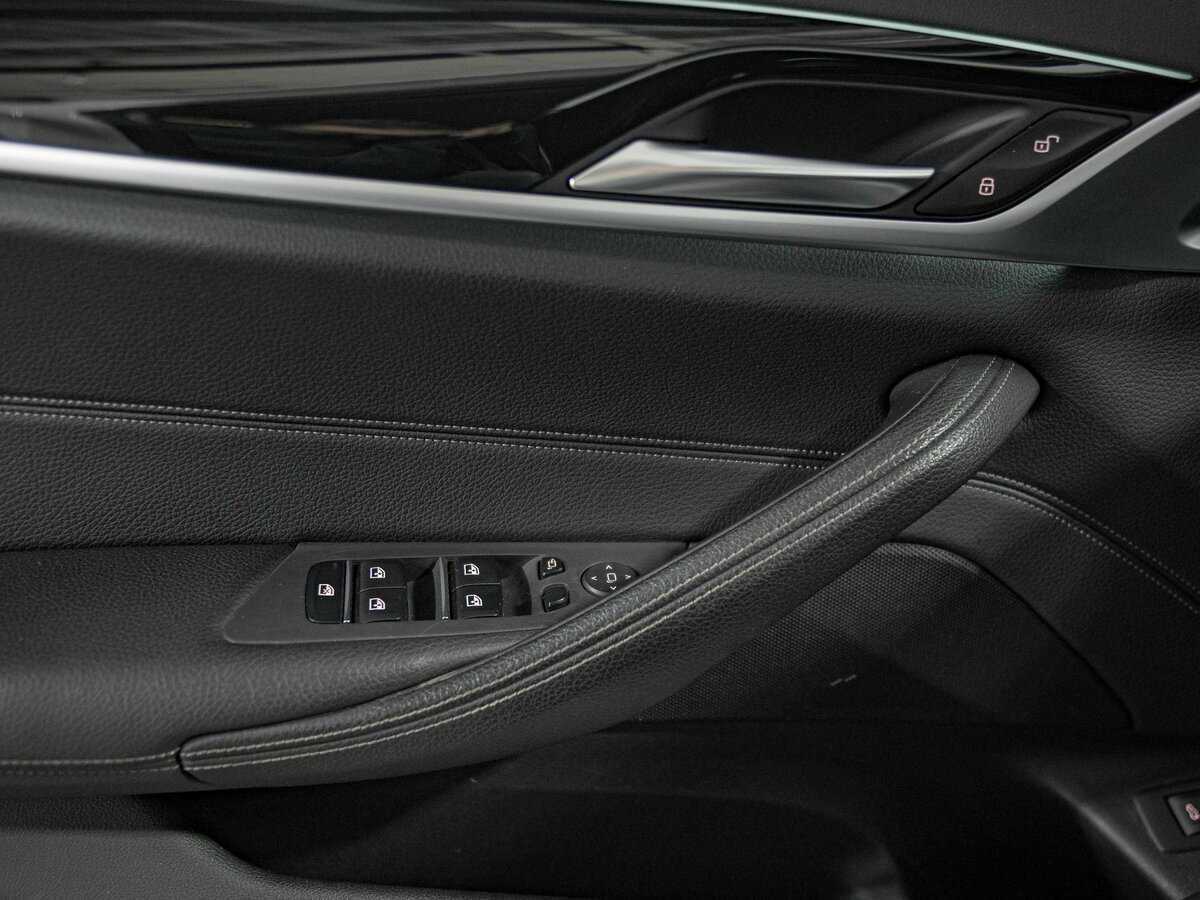 BMW 5 серии с пробегом — 2018 год. Фото: #14